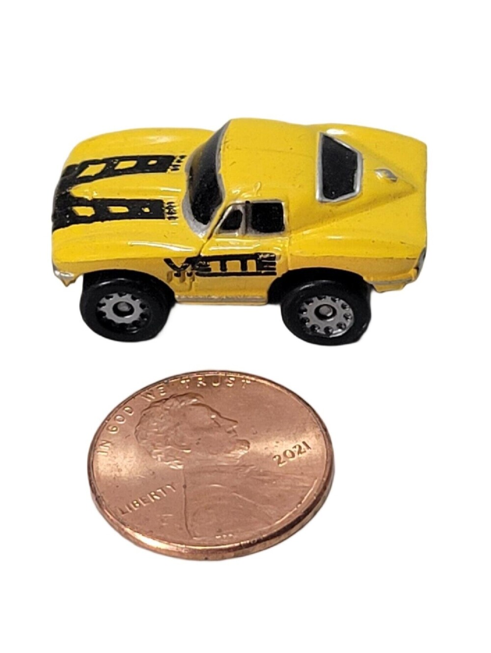 Micro Machines Galoob ‘64 Chevy Corvette Yellow Vette Vintage Toy Car